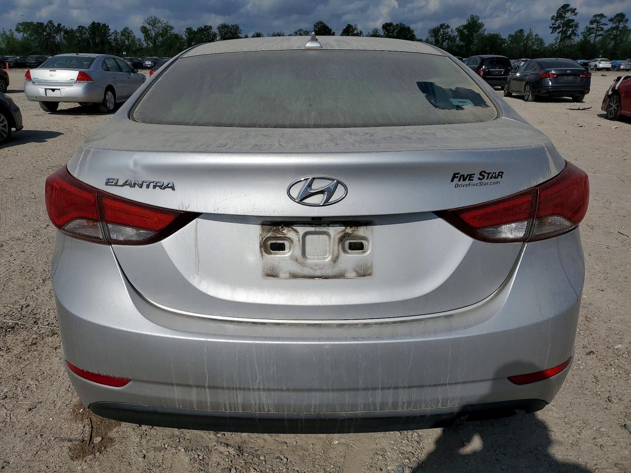 2016 HYUNDAI ELANTRA