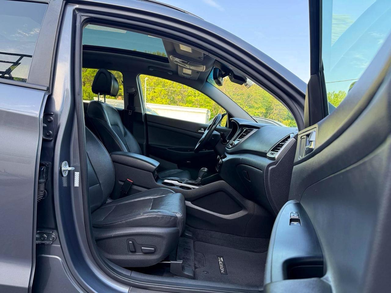 2017 HYUNDAI TUCSON