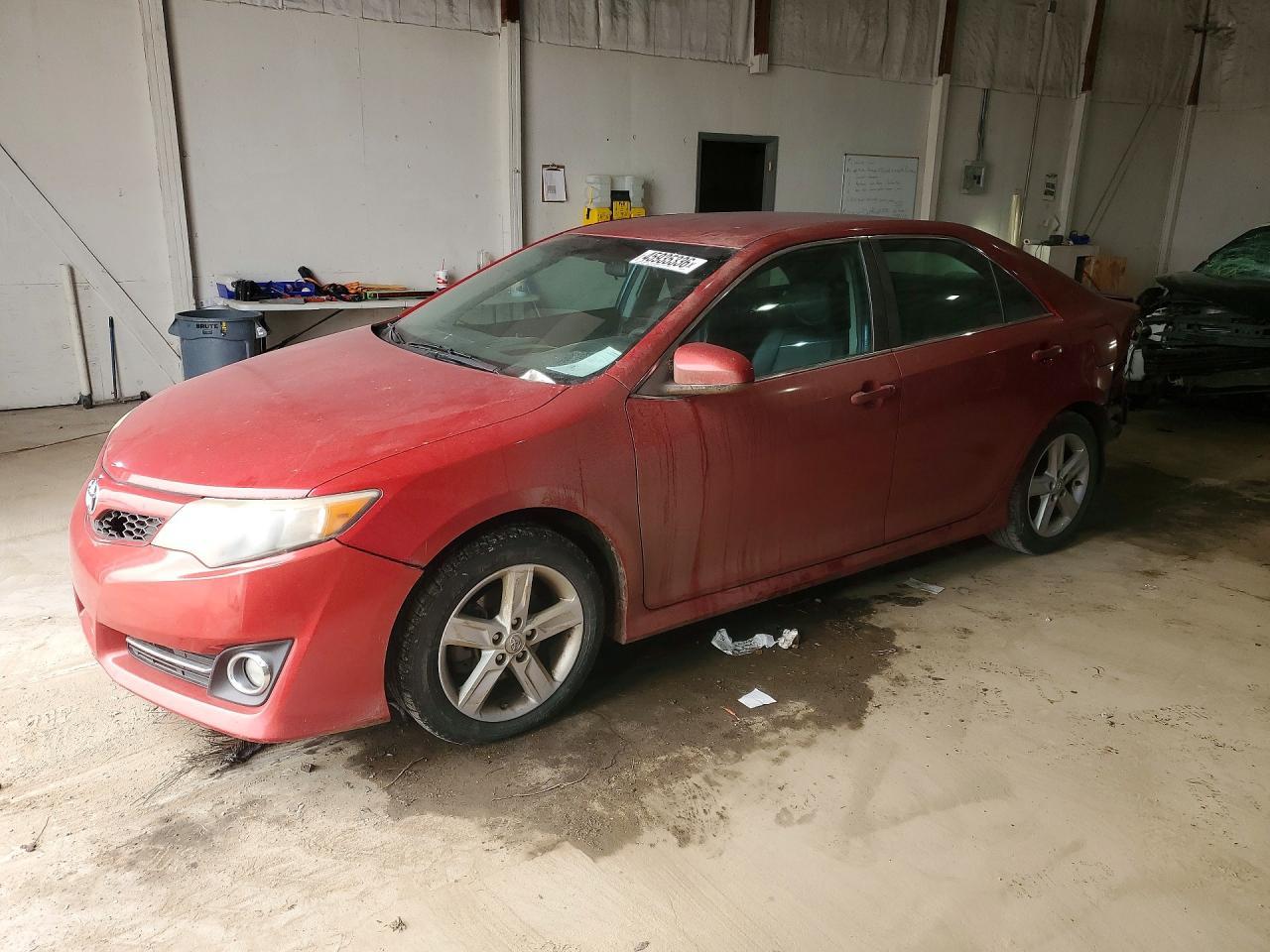 2013 TOYOTA CAMRY