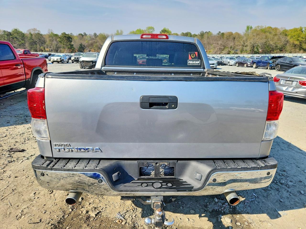 2011 TOYOTA TUNDRA