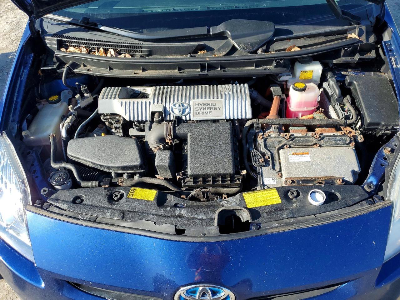 2011 TOYOTA PRIUS
