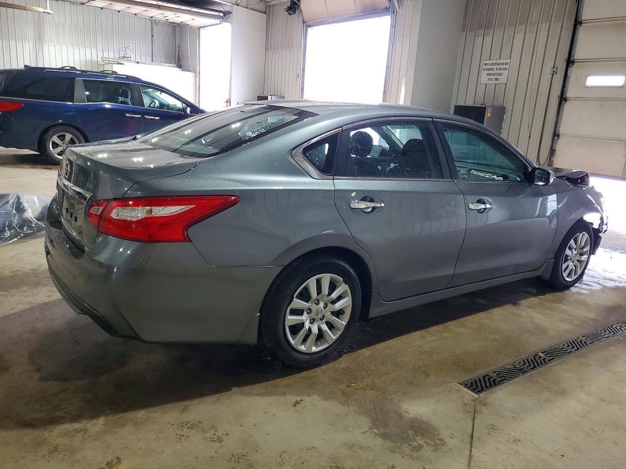 2016 NISSAN ALTIMA