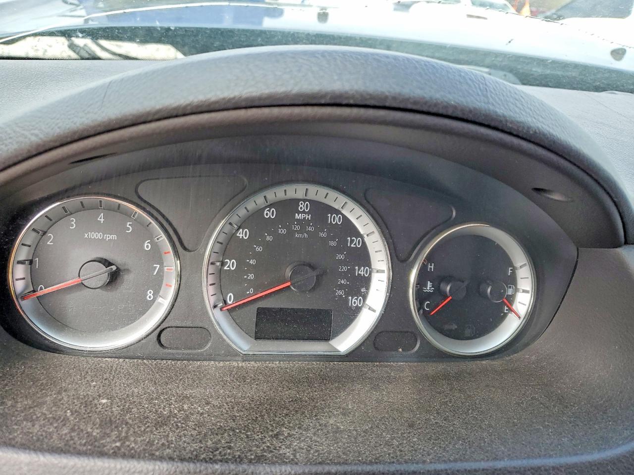 2010 HYUNDAI SONATA