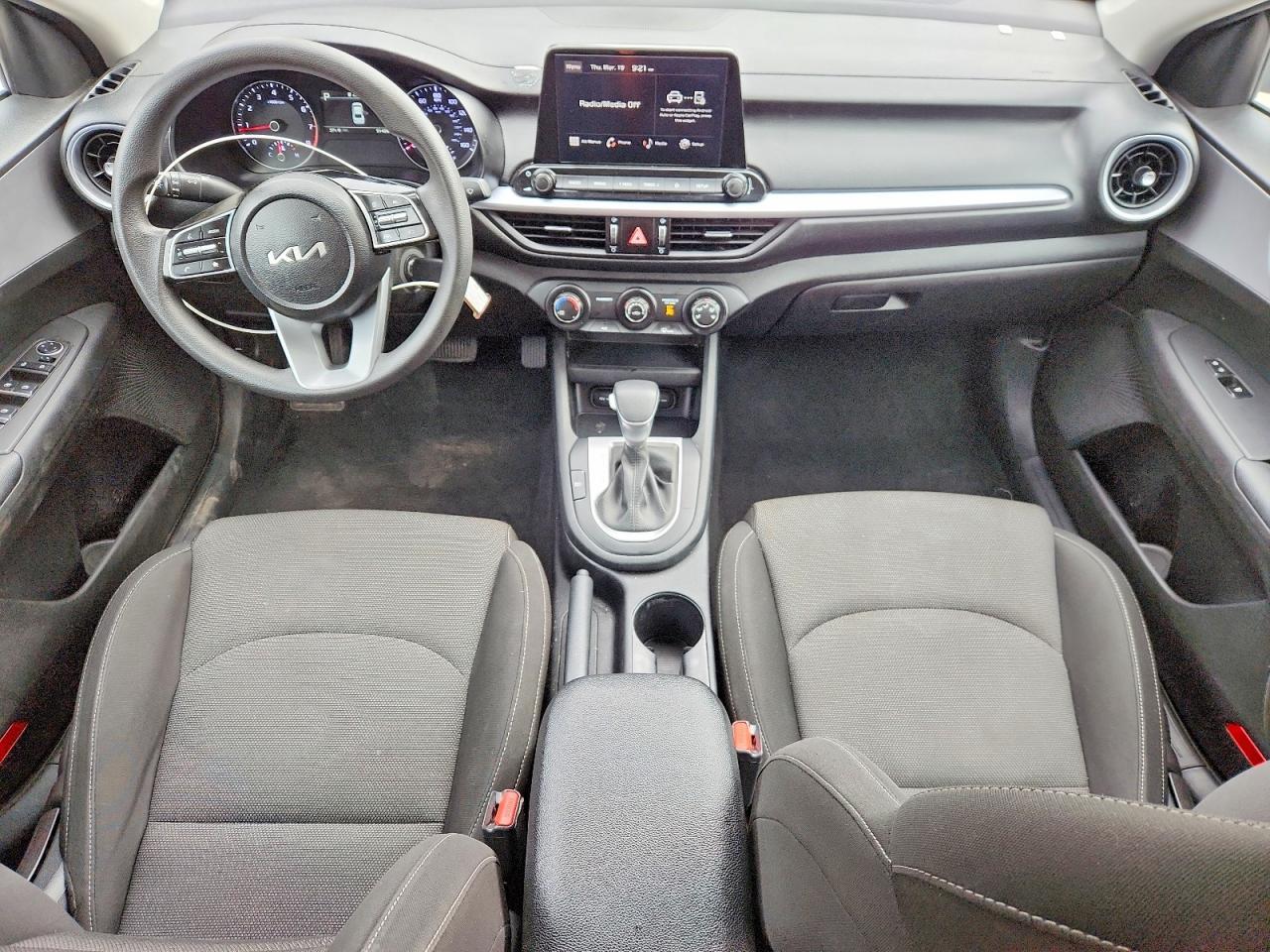 2023 KIA FORTE