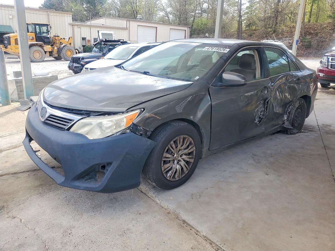 2012 TOYOTA CAMRY