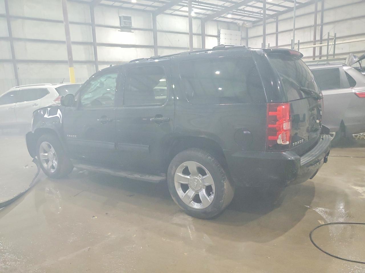 2011 CHEVROLET Tahoe