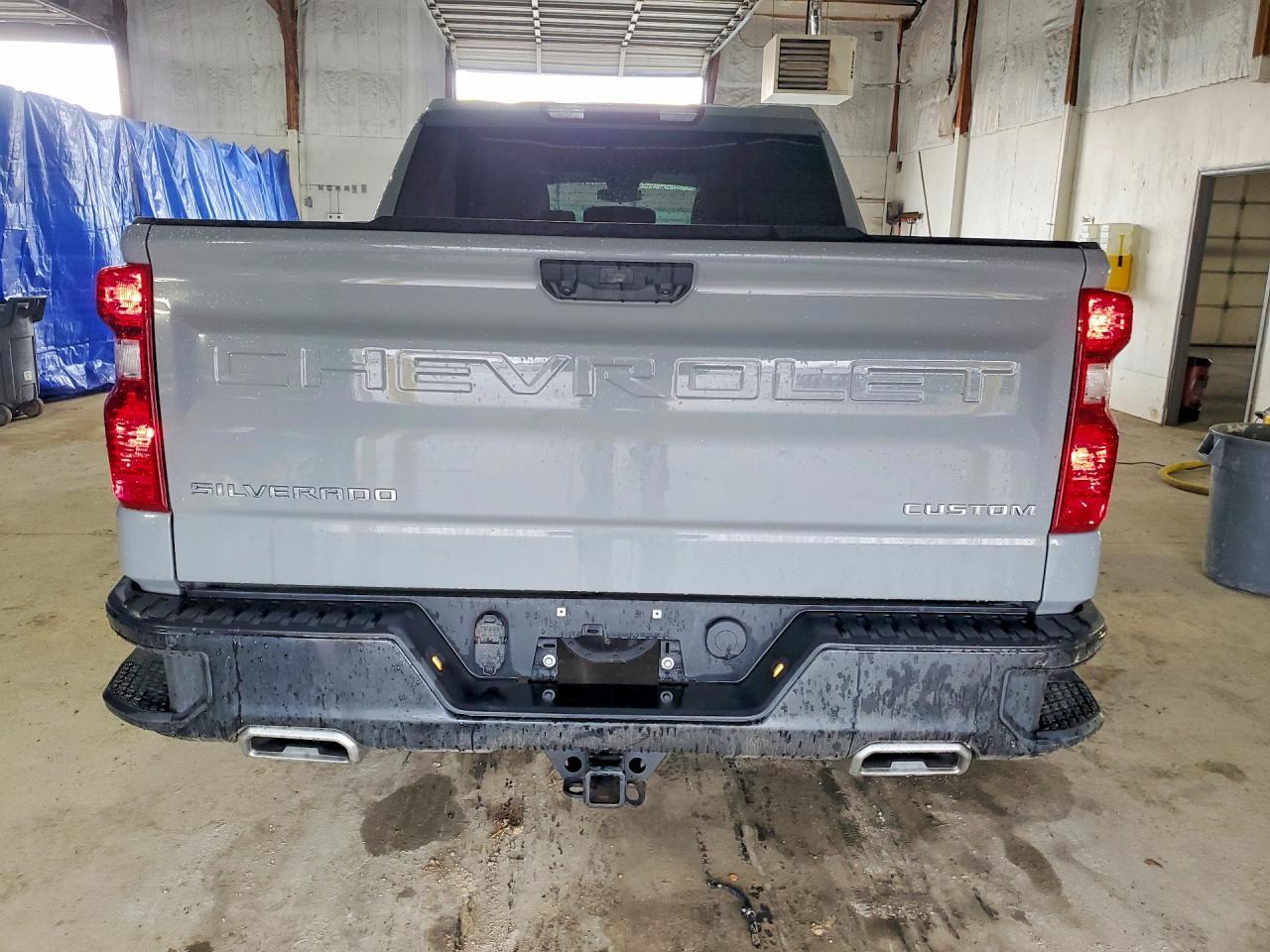 2024 CHEVROLET Silverado