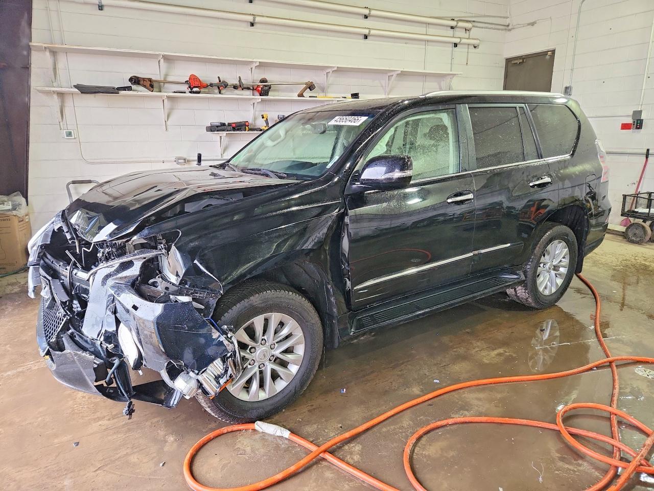2017 LEXUS GX 460