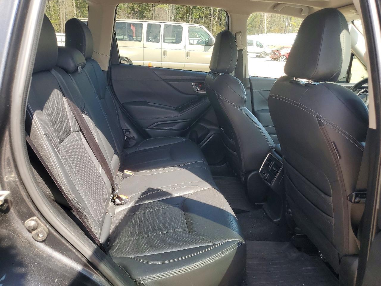 2019 SUBARU FORESTER