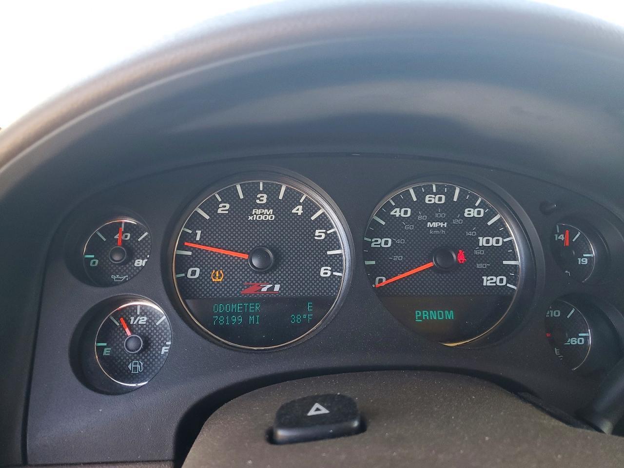 2011 CHEVROLET Tahoe