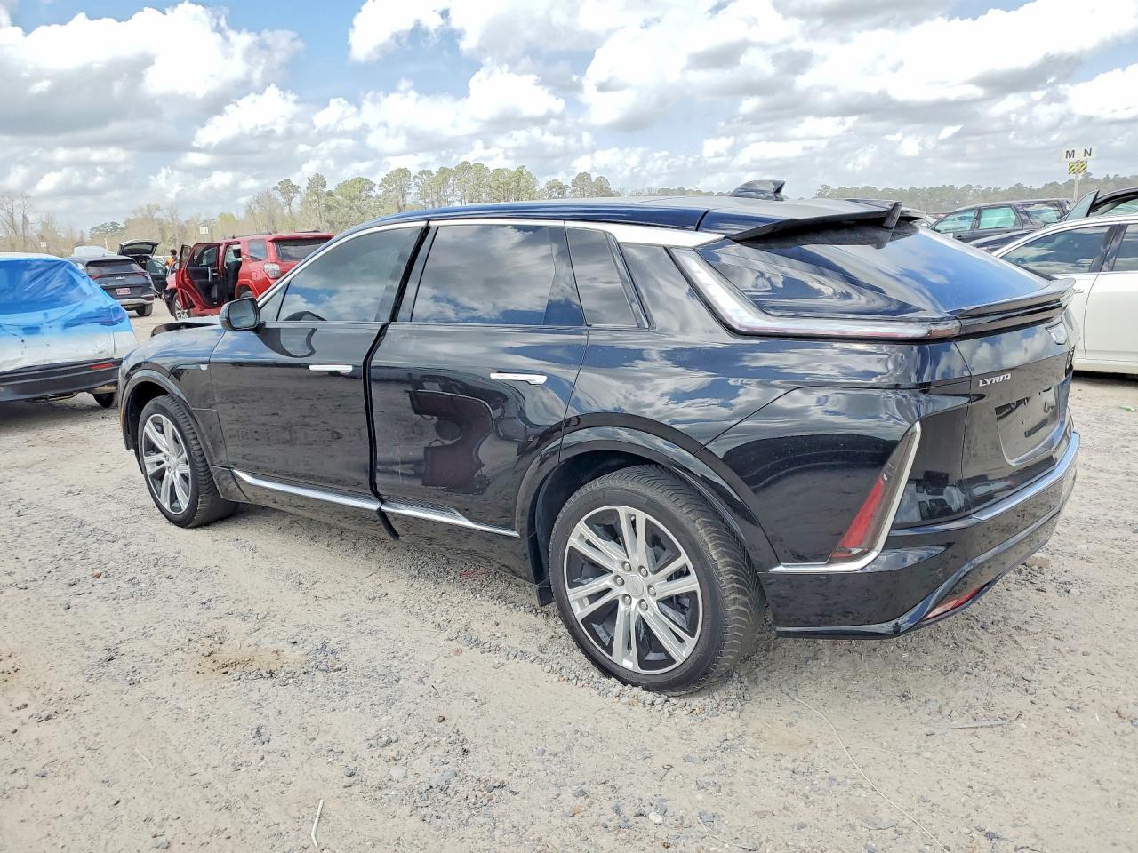 2024 CADILLAC LYRIQ