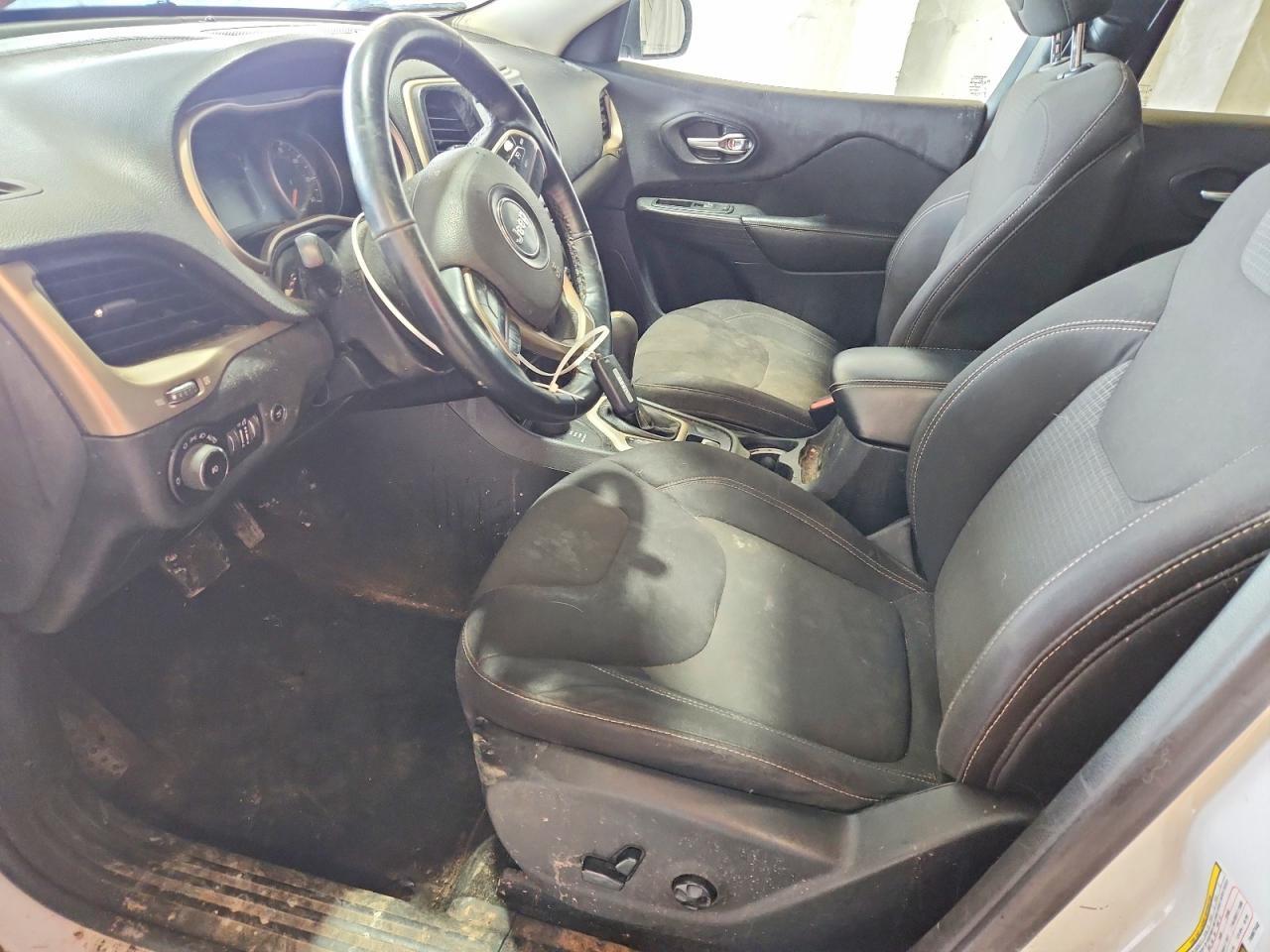 2015 JEEP CHEROKEE