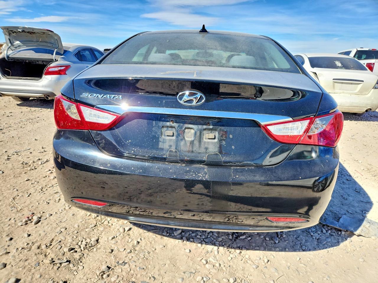 2013 HYUNDAI SONATA