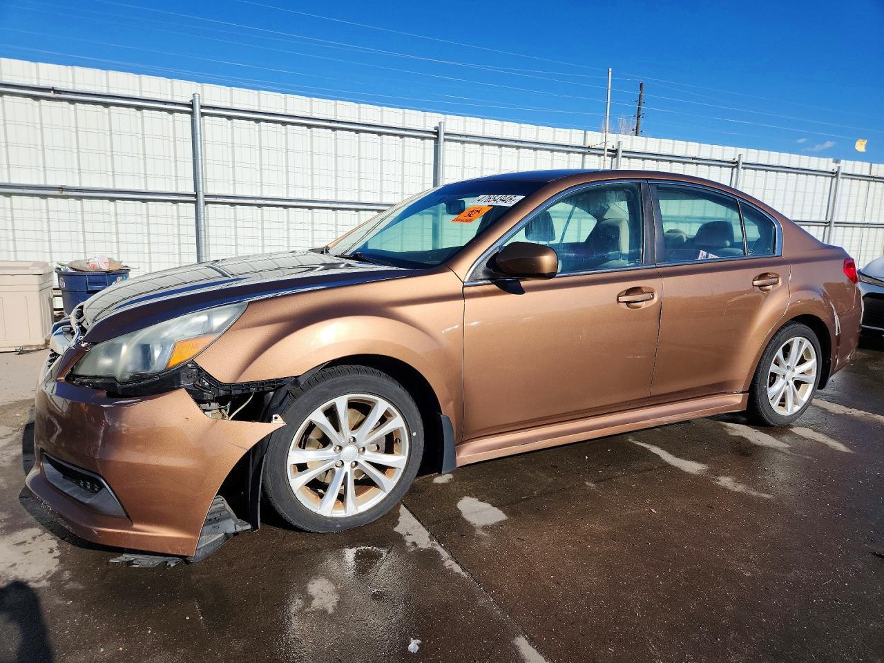 2013 SUBARU Legacy