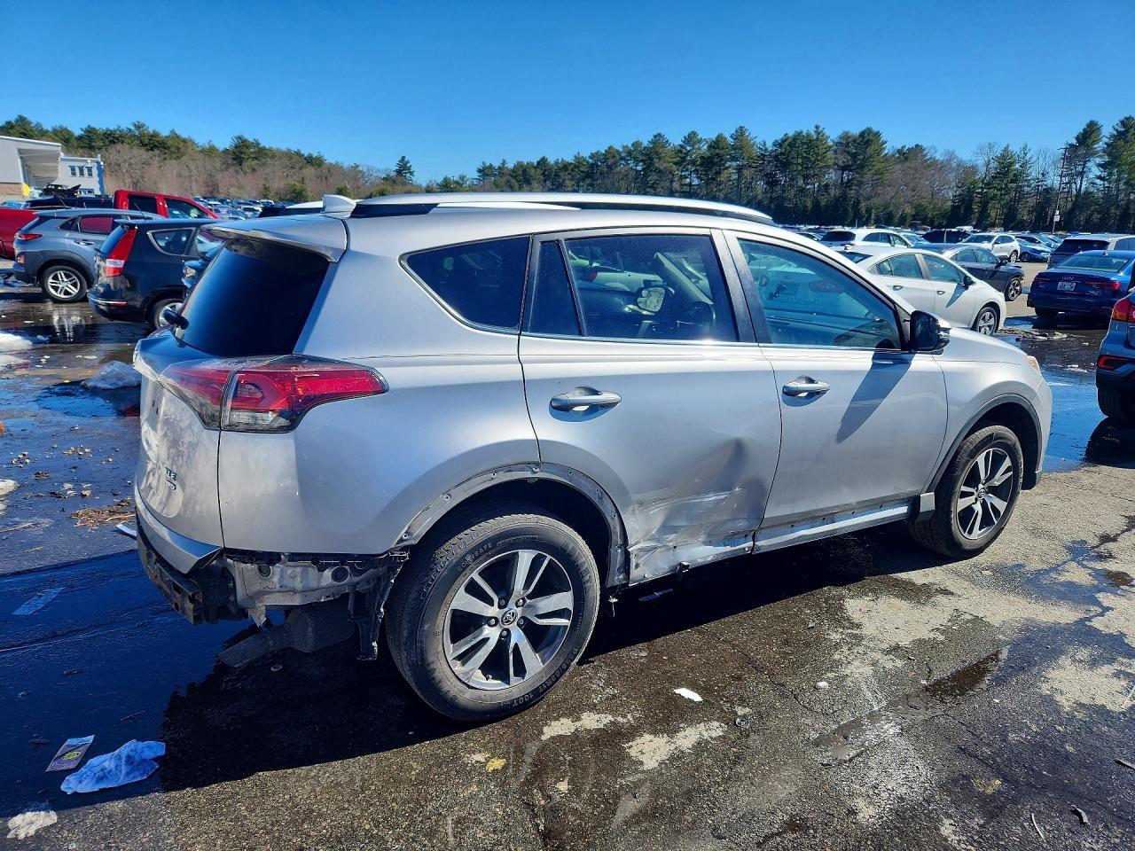 2016 TOYOTA RAV4