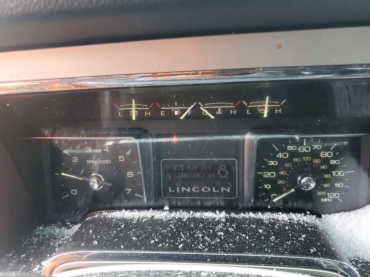 2010 LINCOLN Navigator