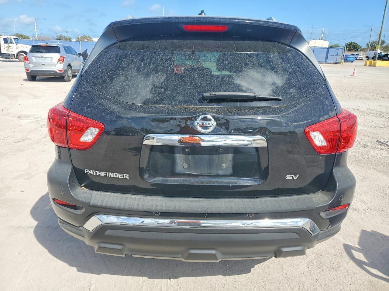2018 NISSAN PATHFINDER