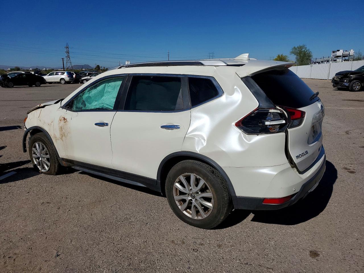 2019 NISSAN ROGUE
