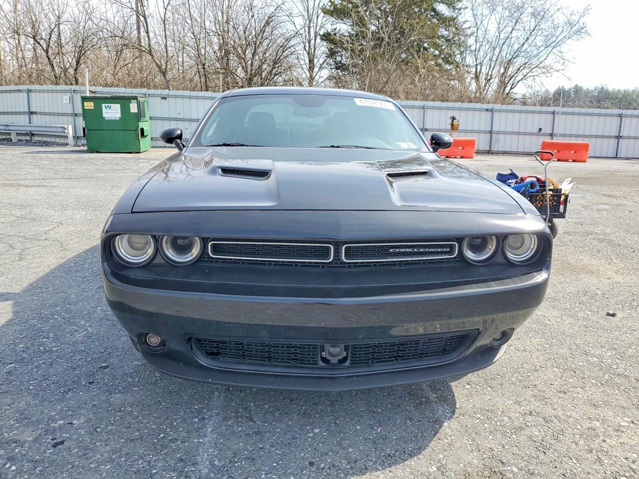 2017 DODGE Challenger