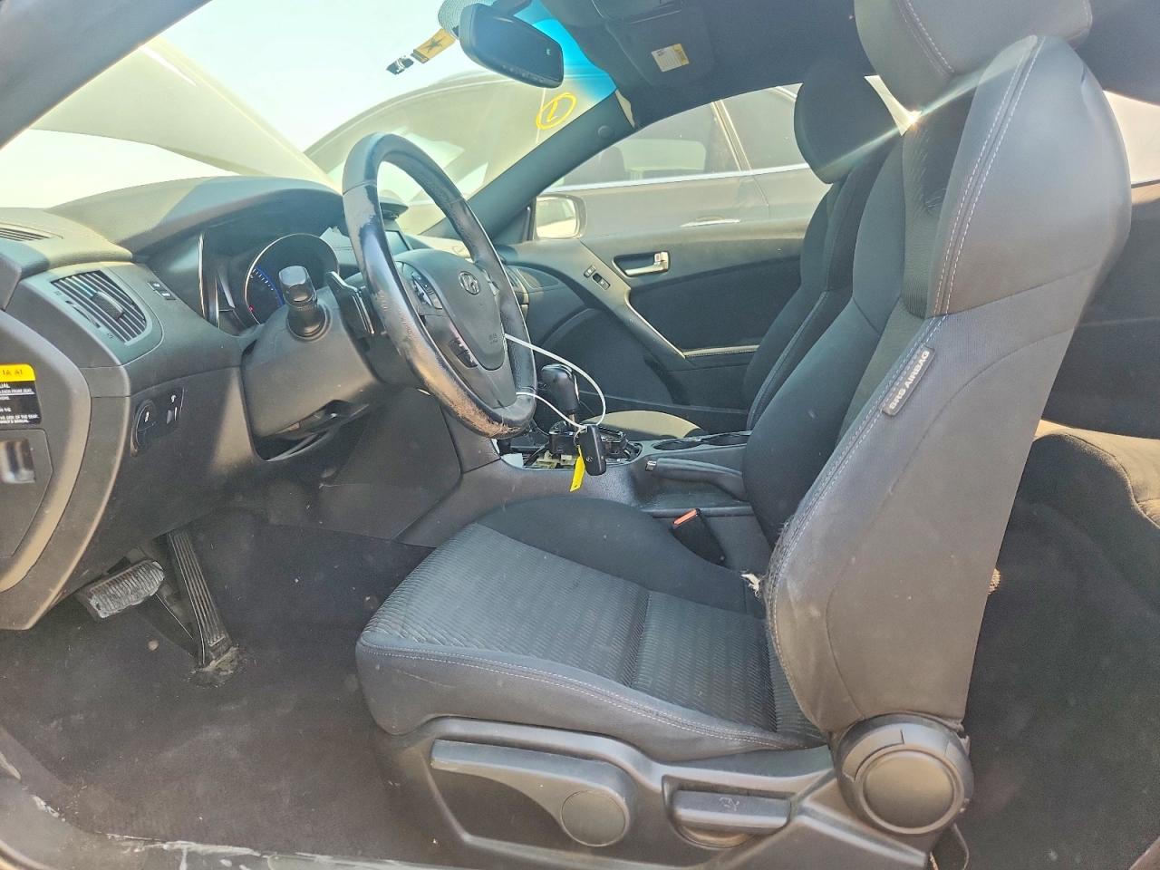 2015 HYUNDAI GENESIS