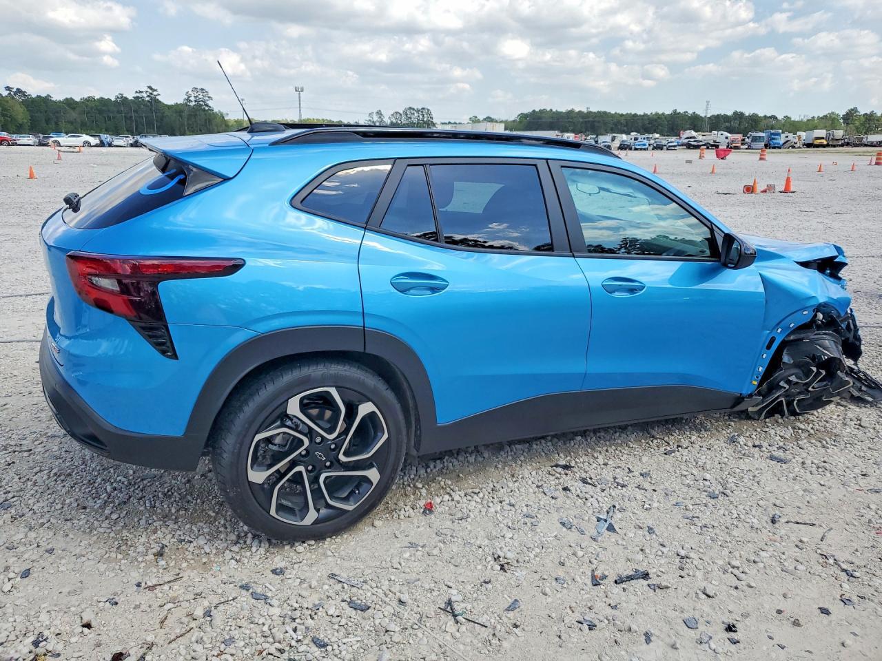 2025 CHEVROLET TRAX
