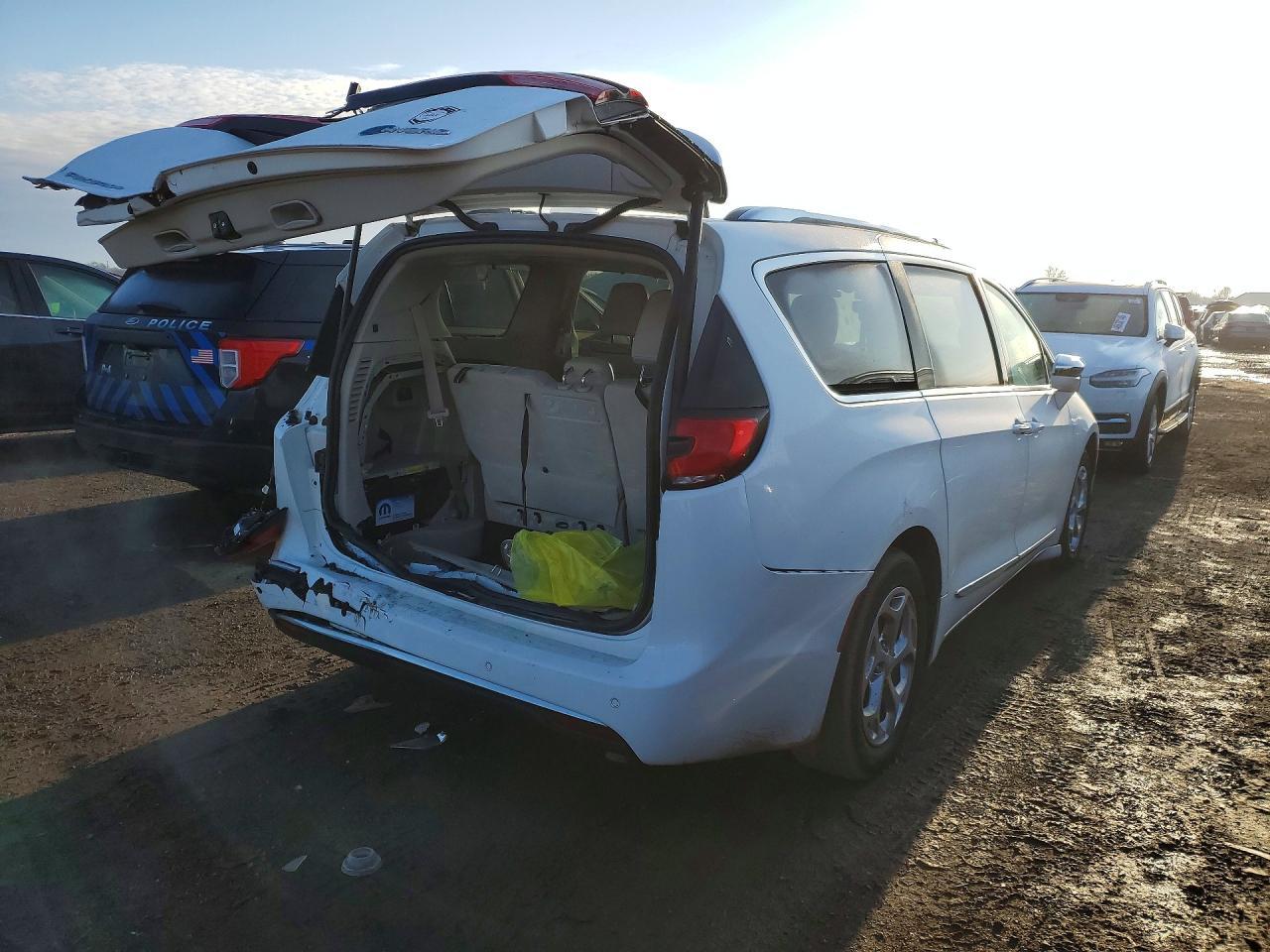 2021 CHRYSLER Pacifica
