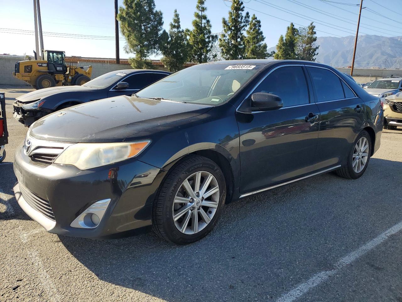 2012 TOYOTA CAMRY