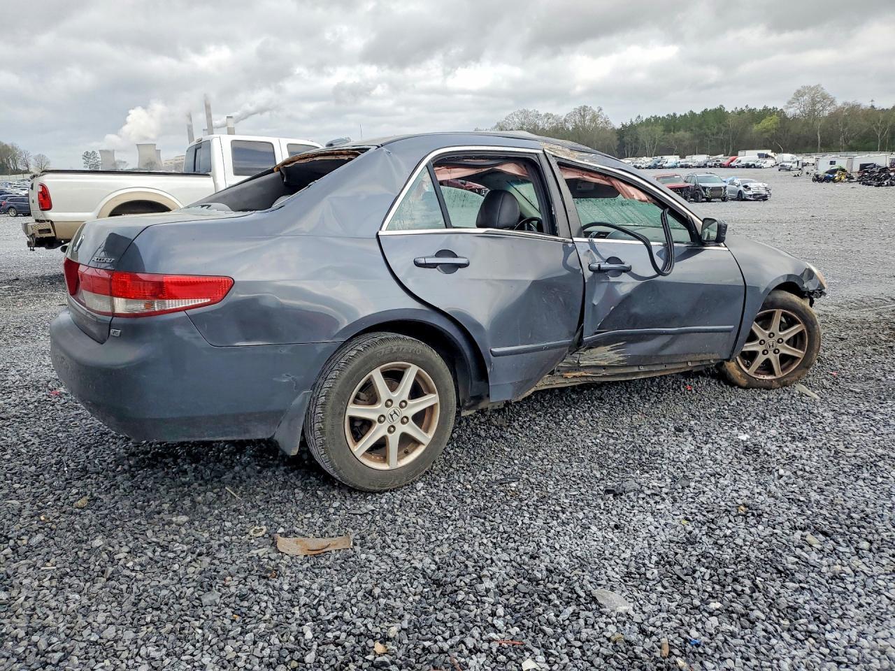 2004 HONDA ACCORD