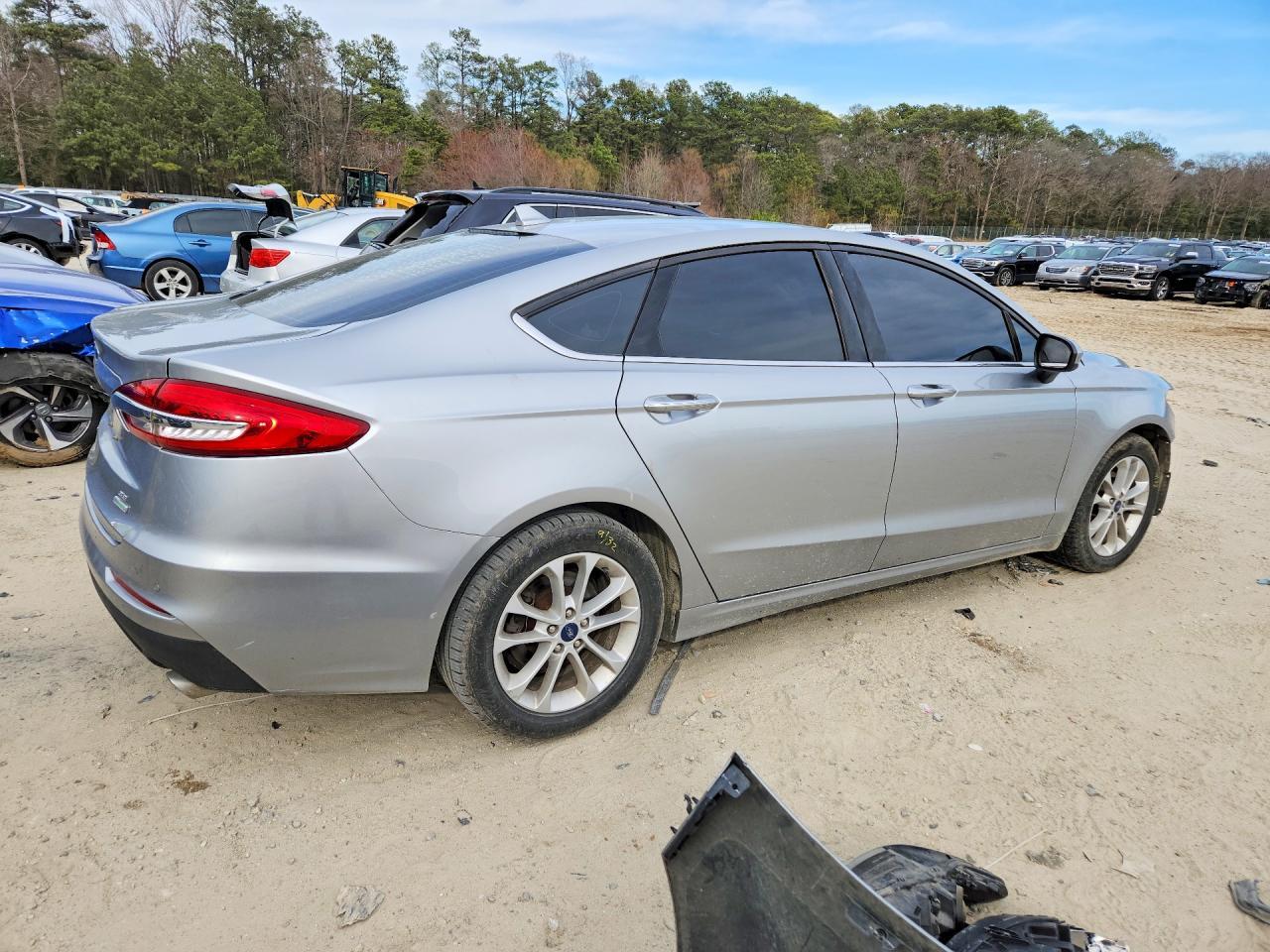 2020 FORD FUSION