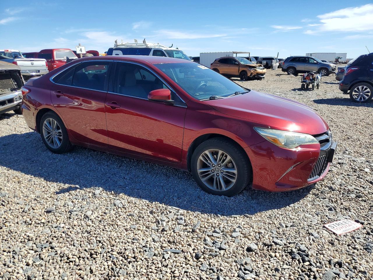 2016 TOYOTA CAMRY