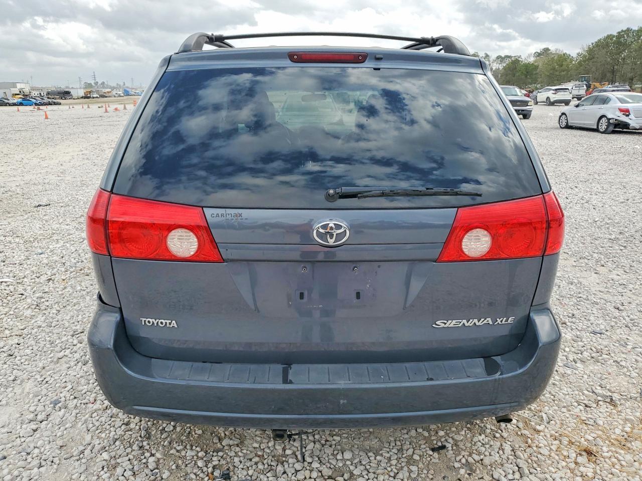 2008 TOYOTA SIENNA