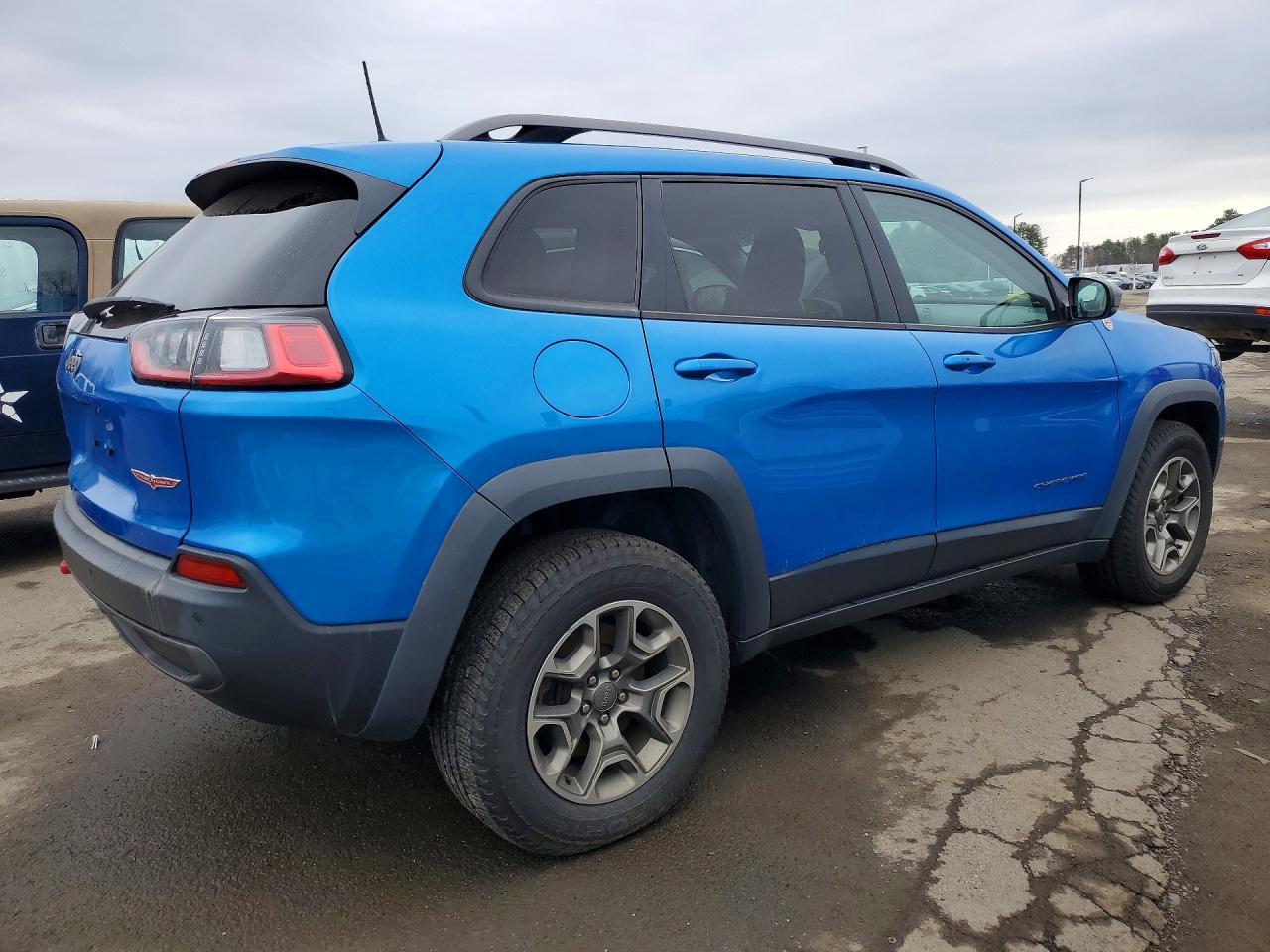 2020 JEEP CHEROKEE