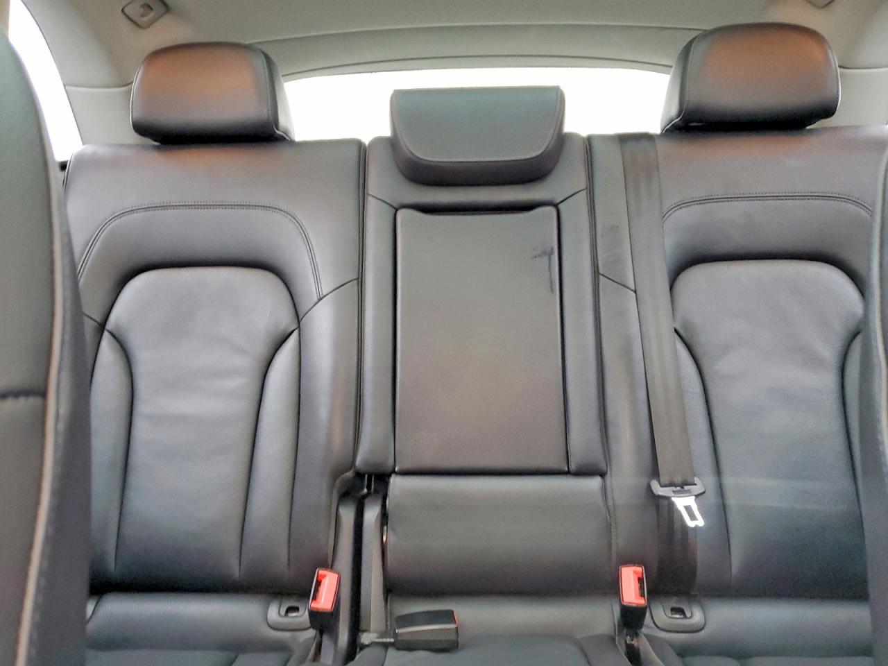 2015 AUDI Q5