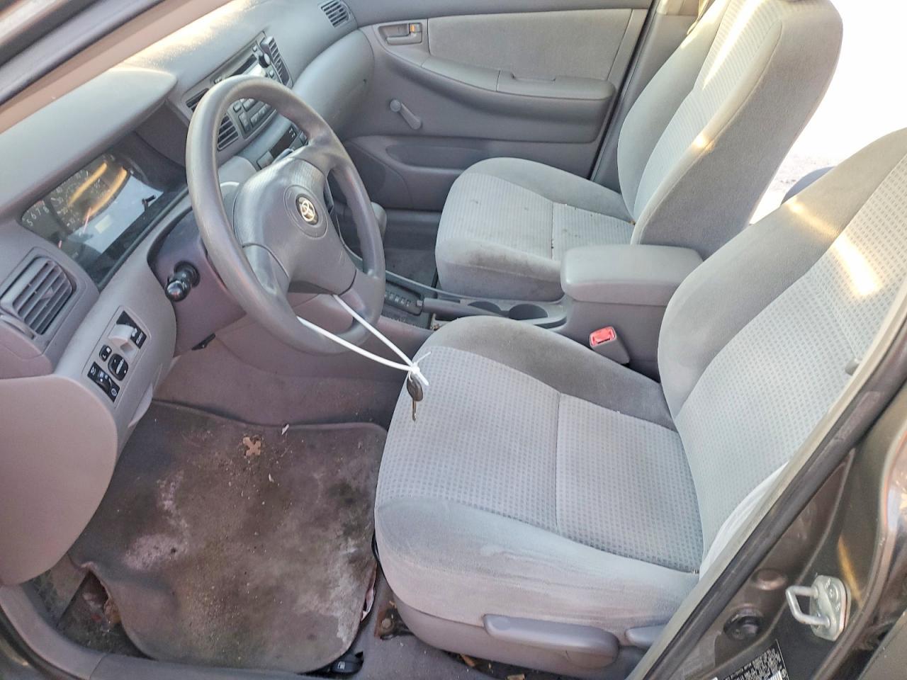 2005 TOYOTA COROLLA