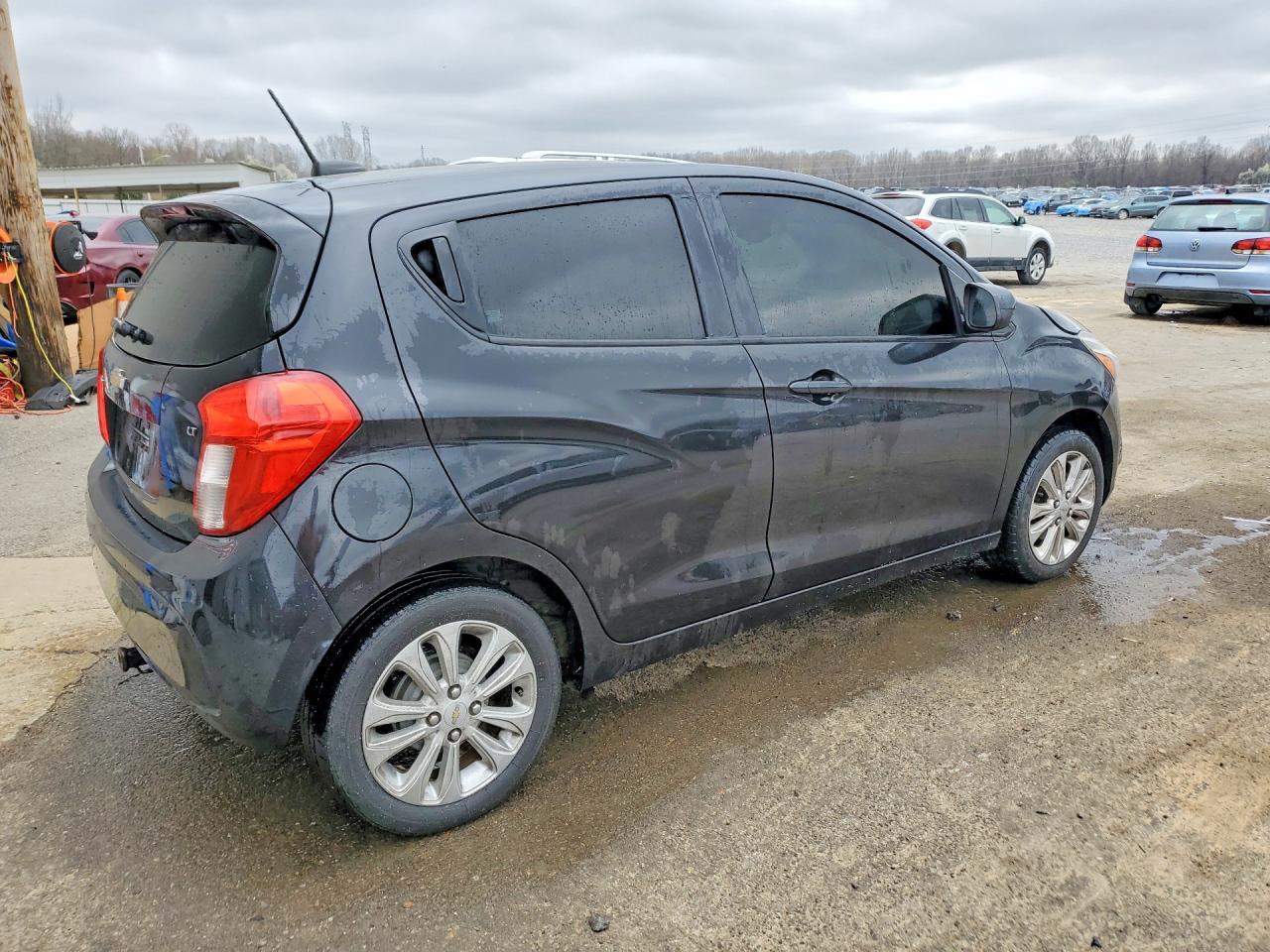 2016 CHEVROLET Spark