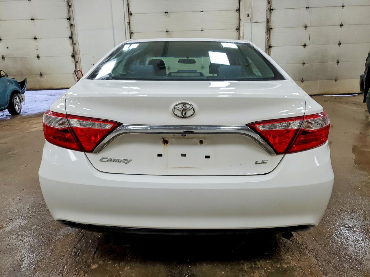 2017 TOYOTA CAMRY