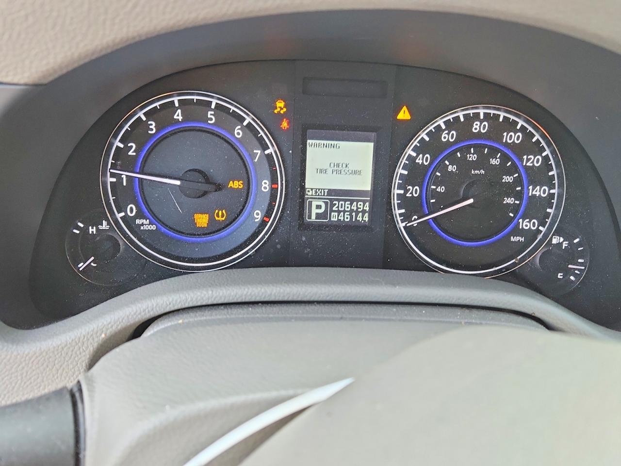 2011 INFINITI G37