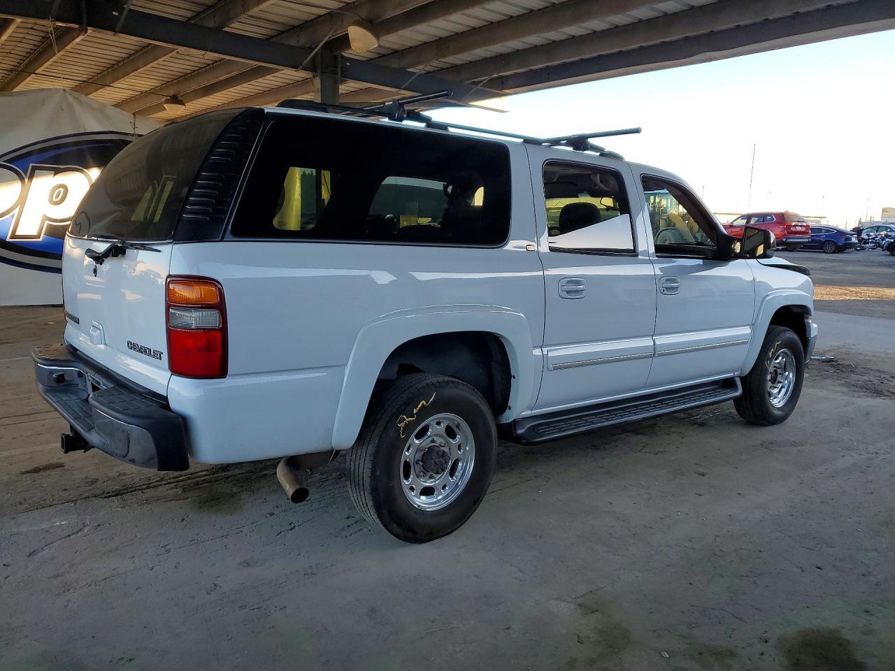 2003 CHEVROLET Suburban