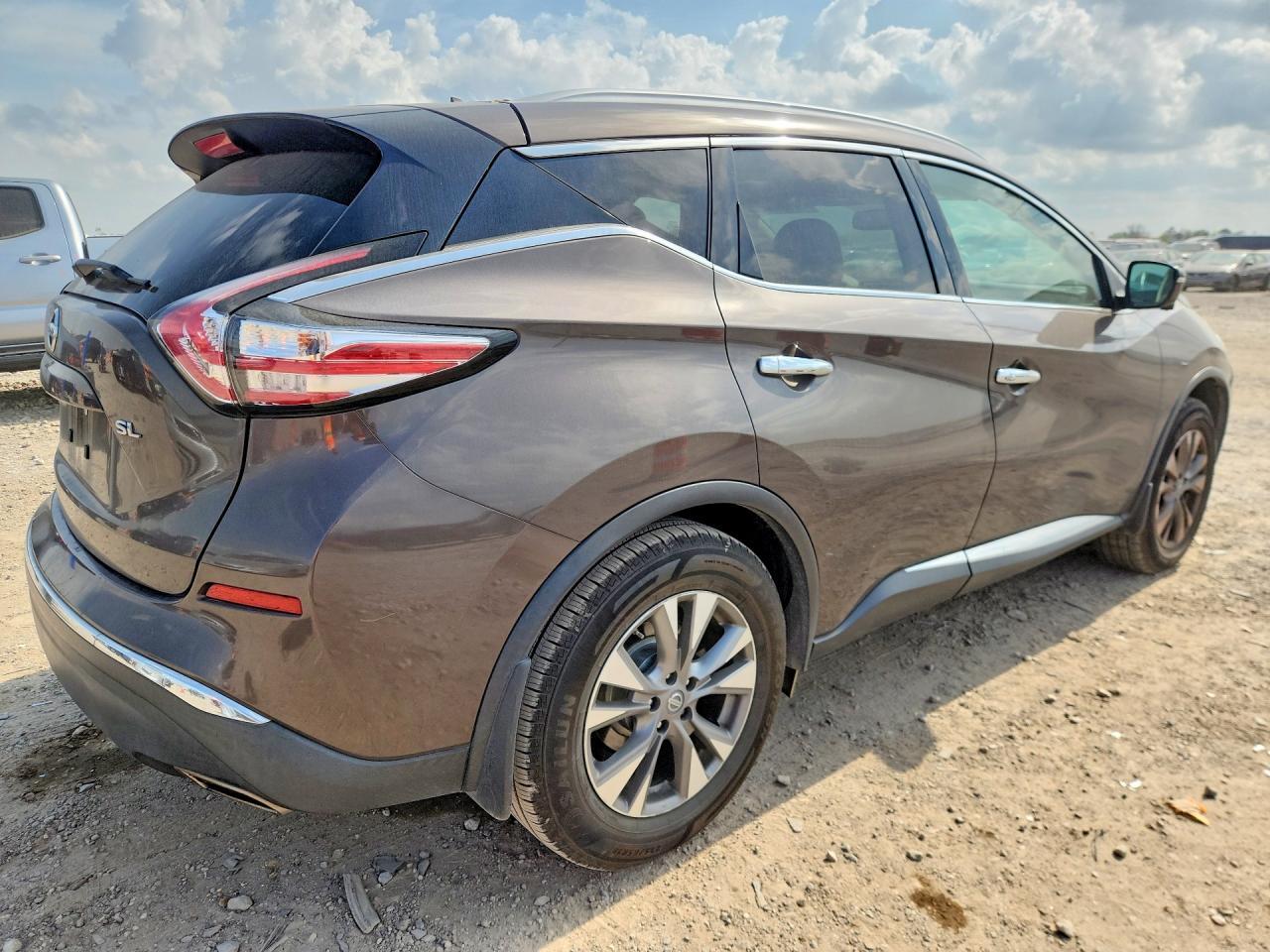 2015 NISSAN MURANO
