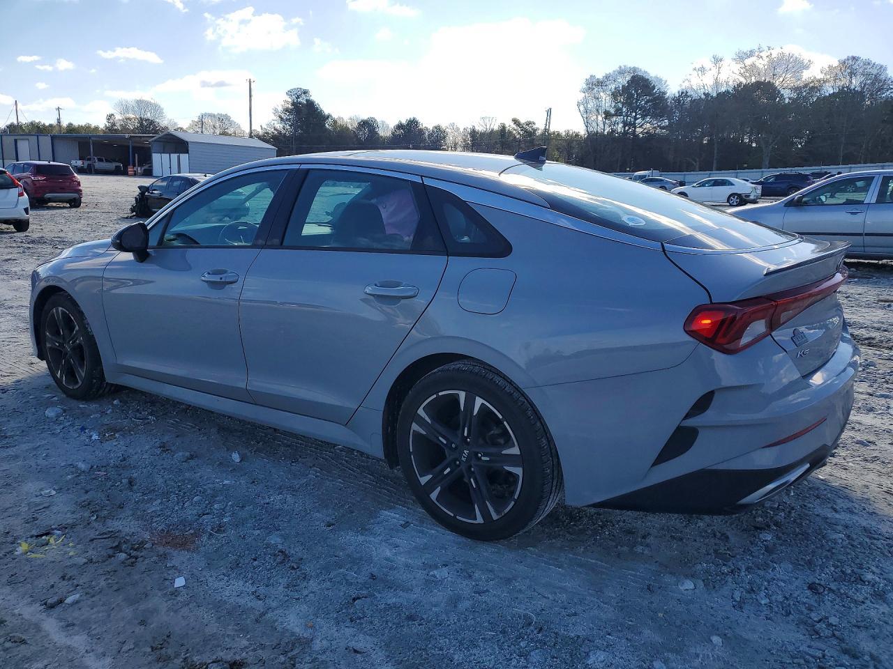 2021 KIA K5