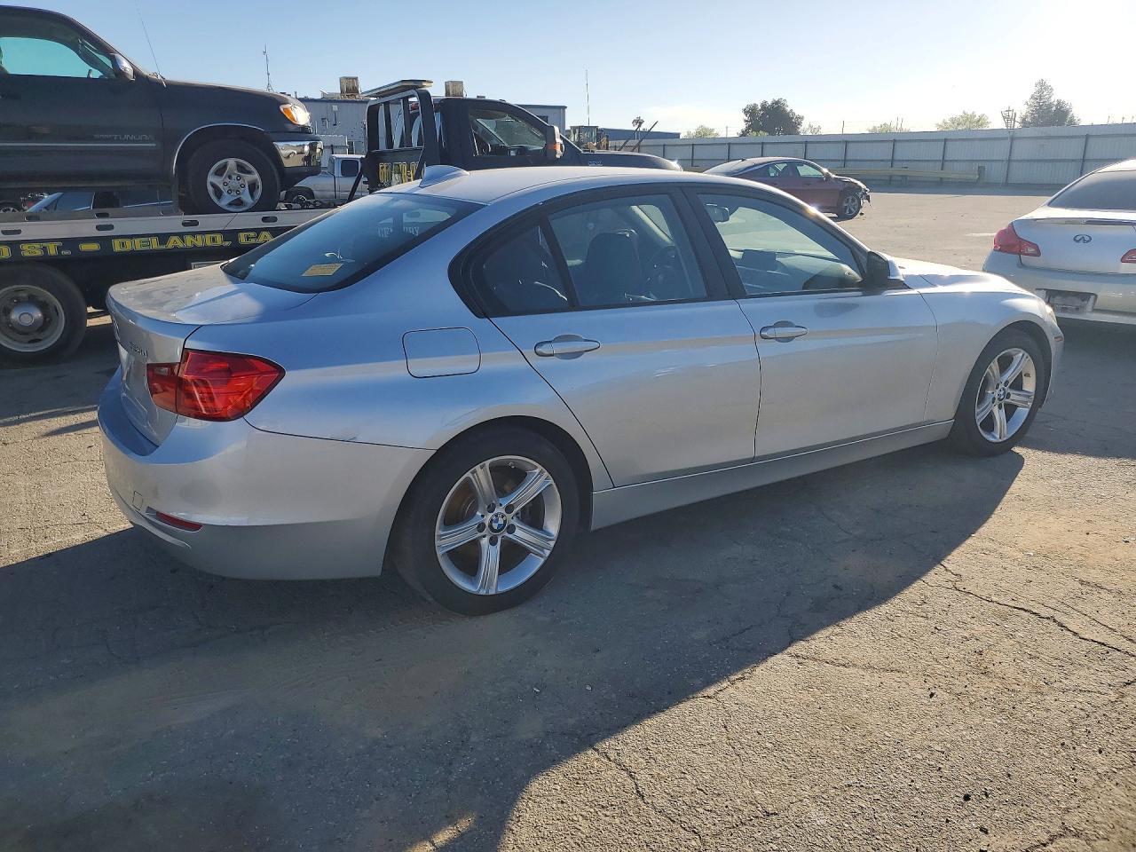 2014 BMW 3 SERIES