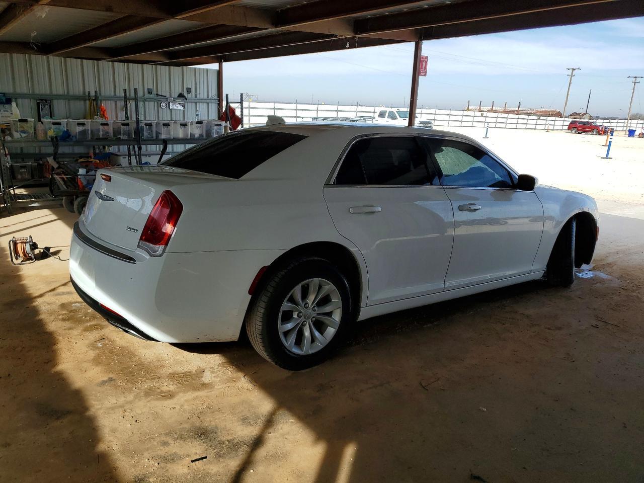 2023 CHRYSLER 300