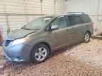 2011 TOYOTA SIENNA