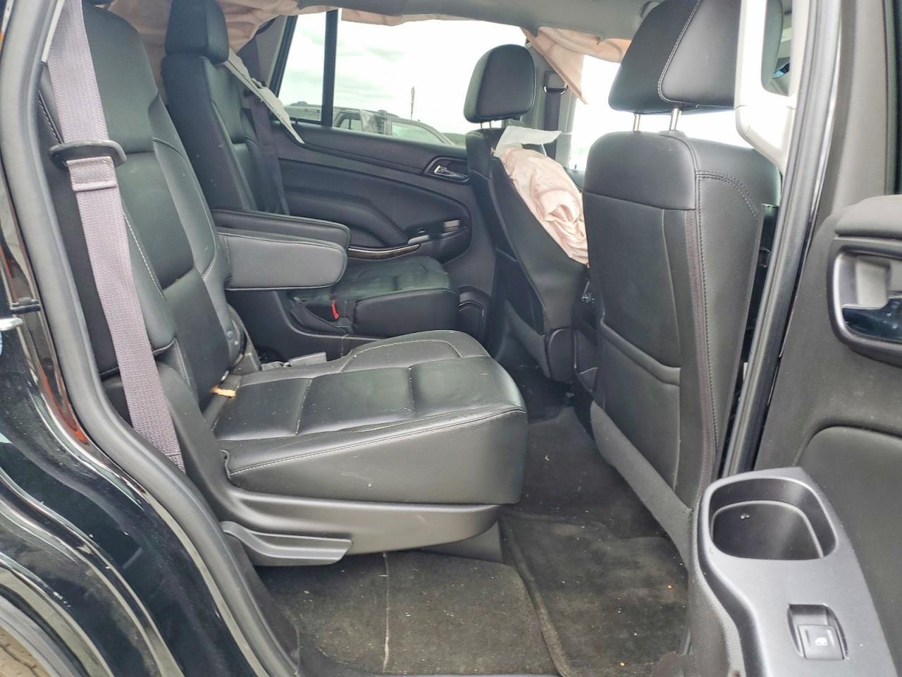 2017 CHEVROLET Tahoe