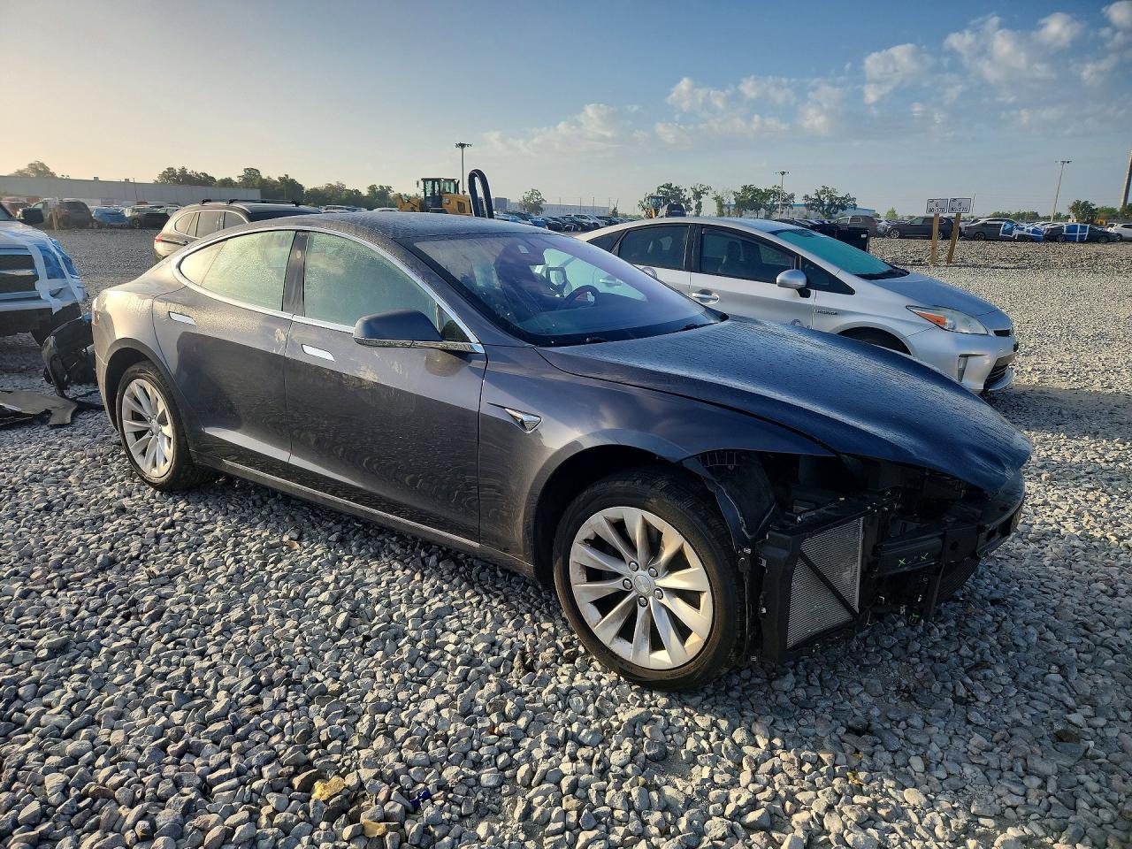2020 TESLA MODEL S