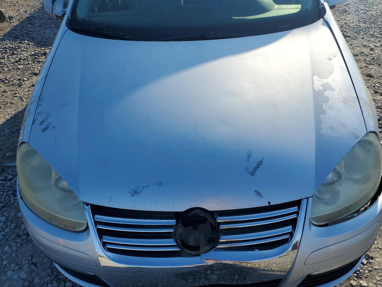 2005 VOLKSWAGEN JETTA