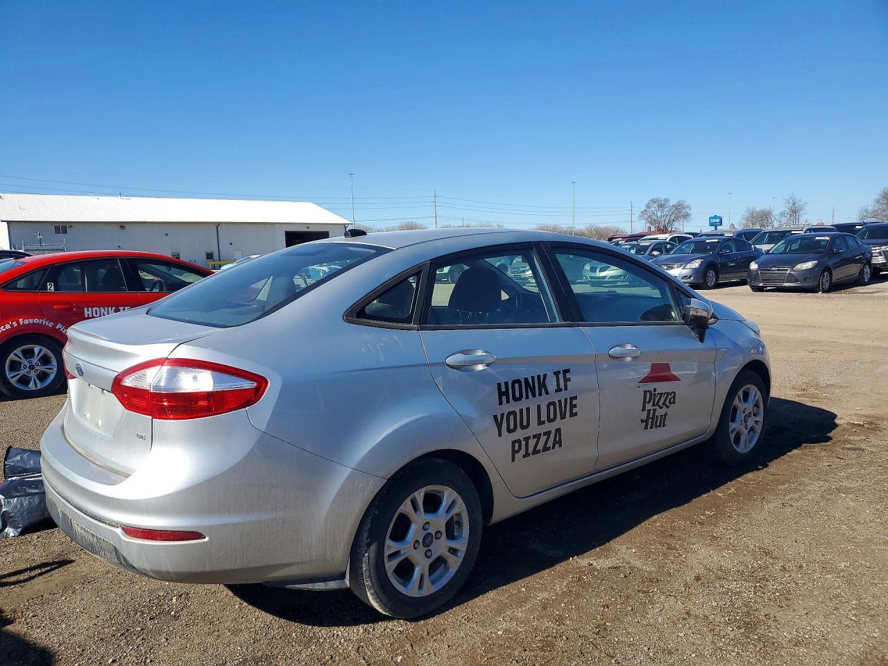 2015 FORD Fiesta