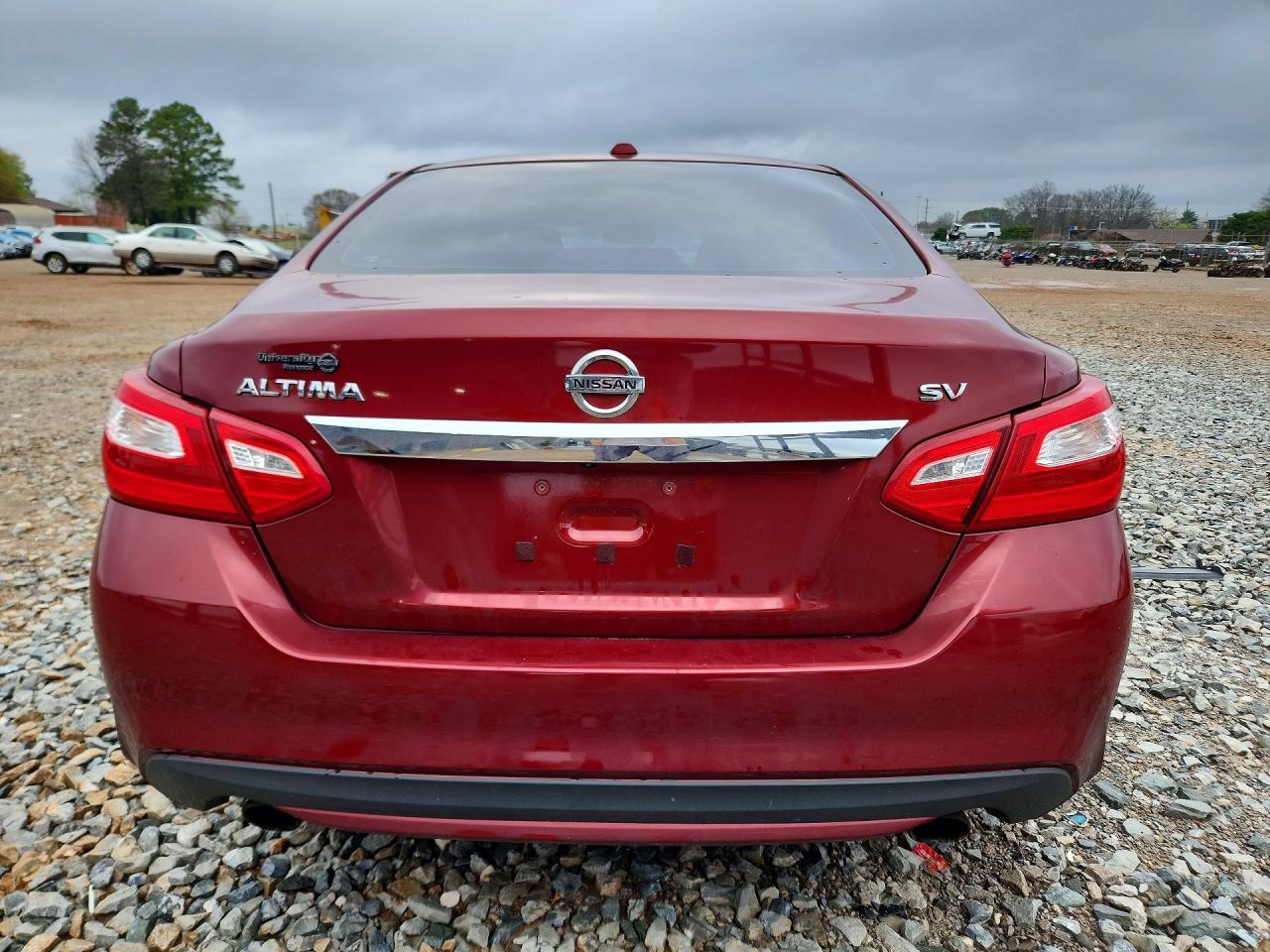 2017 NISSAN ALTIMA