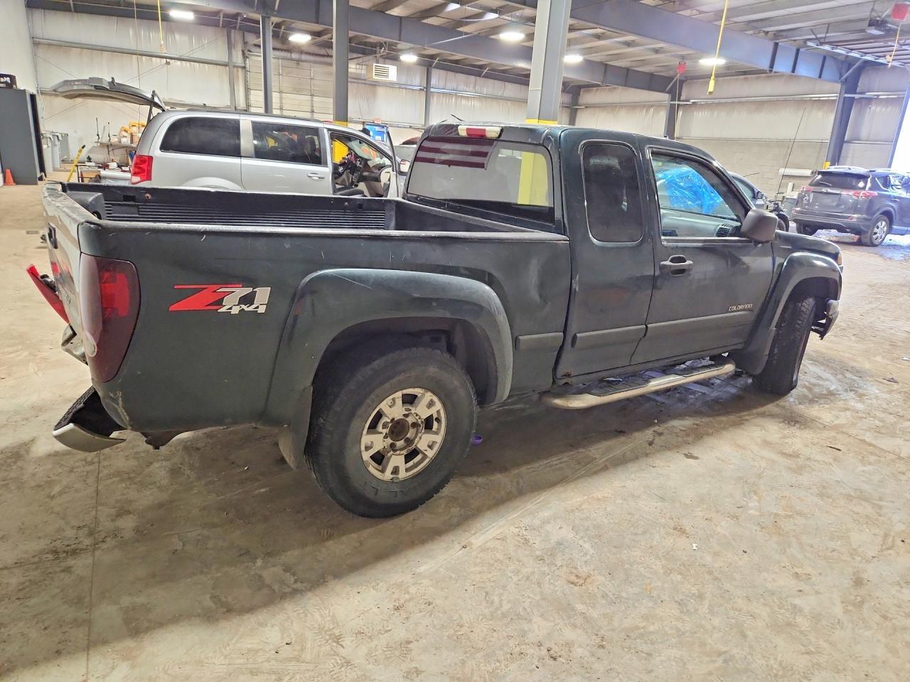 2004 CHEVROLET COLORADO