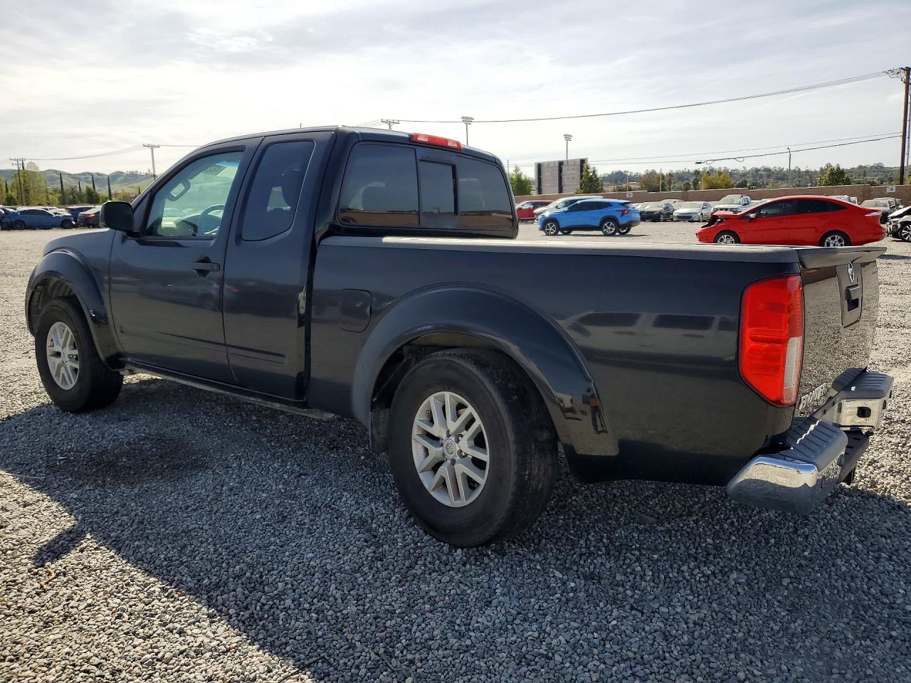 2015 NISSAN Frontier